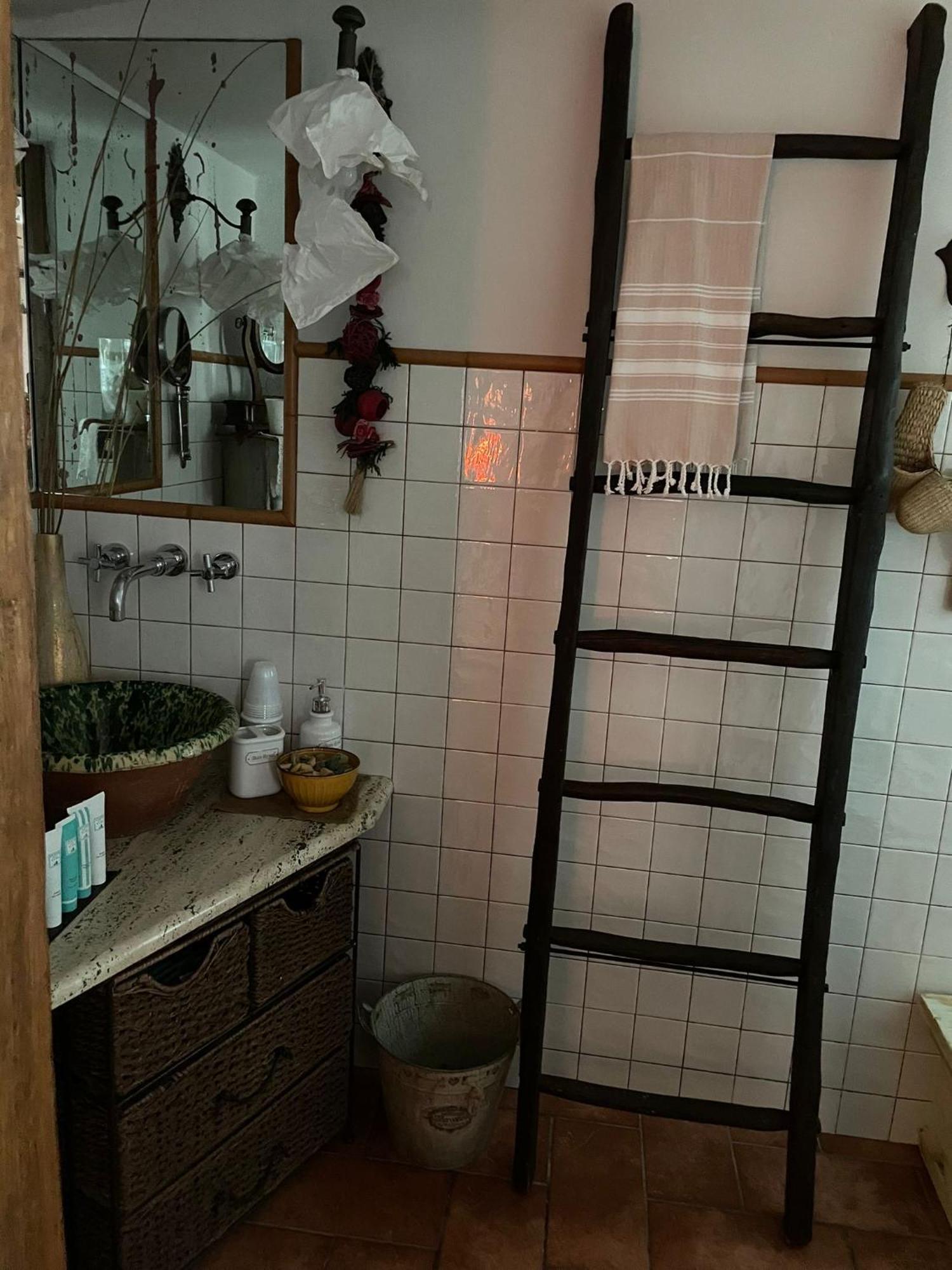 La Casina Di Simo Villa Montenero  Ngoại thất bức ảnh